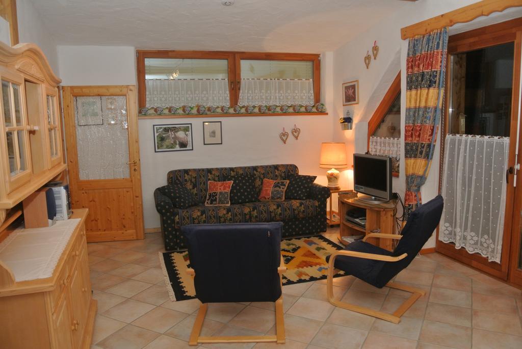 Appartement Luisa Bad Kleinkirchheim Oda fotoğraf